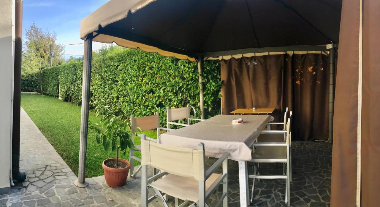 Apartament A Casa Di Cinzia Forte dei Marmi Zewnętrze zdjęcie