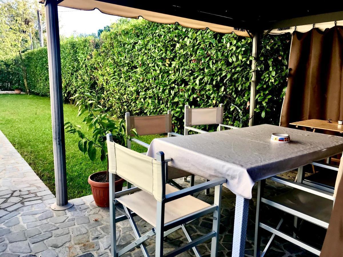 Apartament A Casa Di Cinzia Forte dei Marmi Zewnętrze zdjęcie